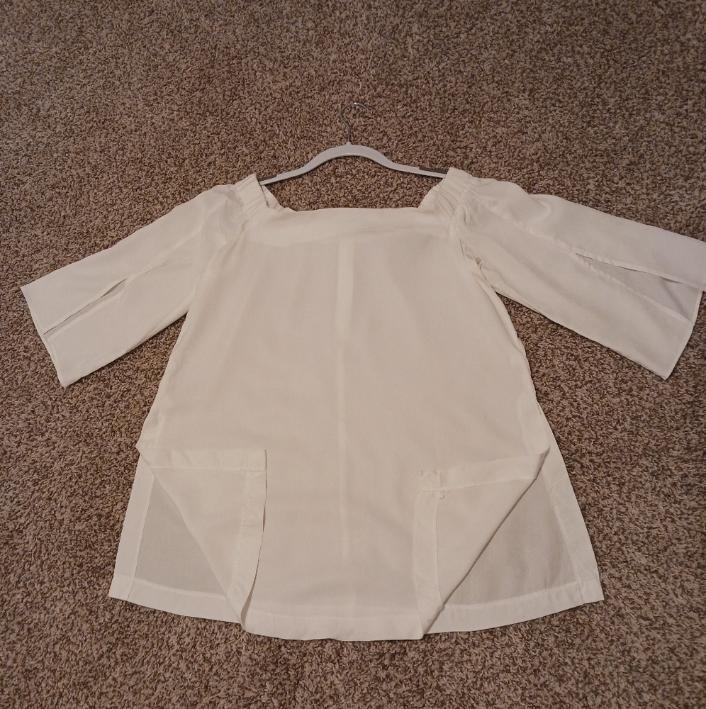 DO+BE White Asymmetrical Tie Front Blouse